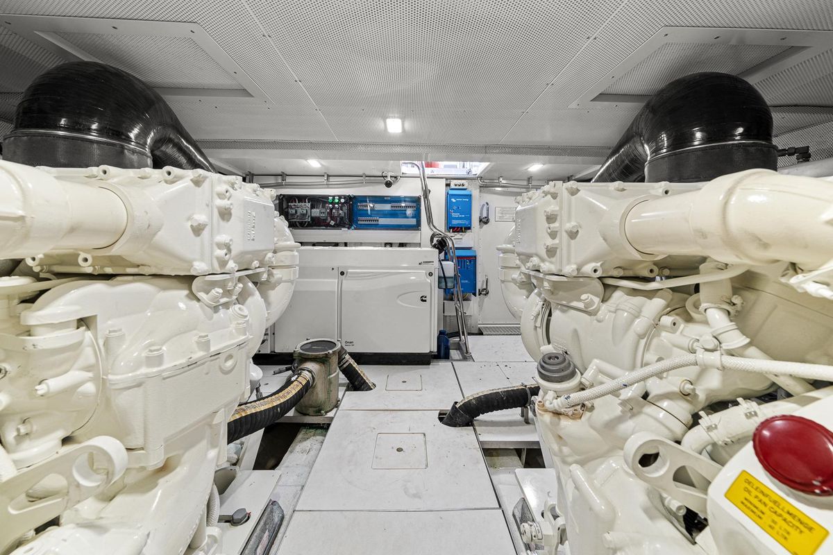 2021 Galeon 68 