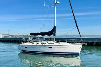 Hunter 36