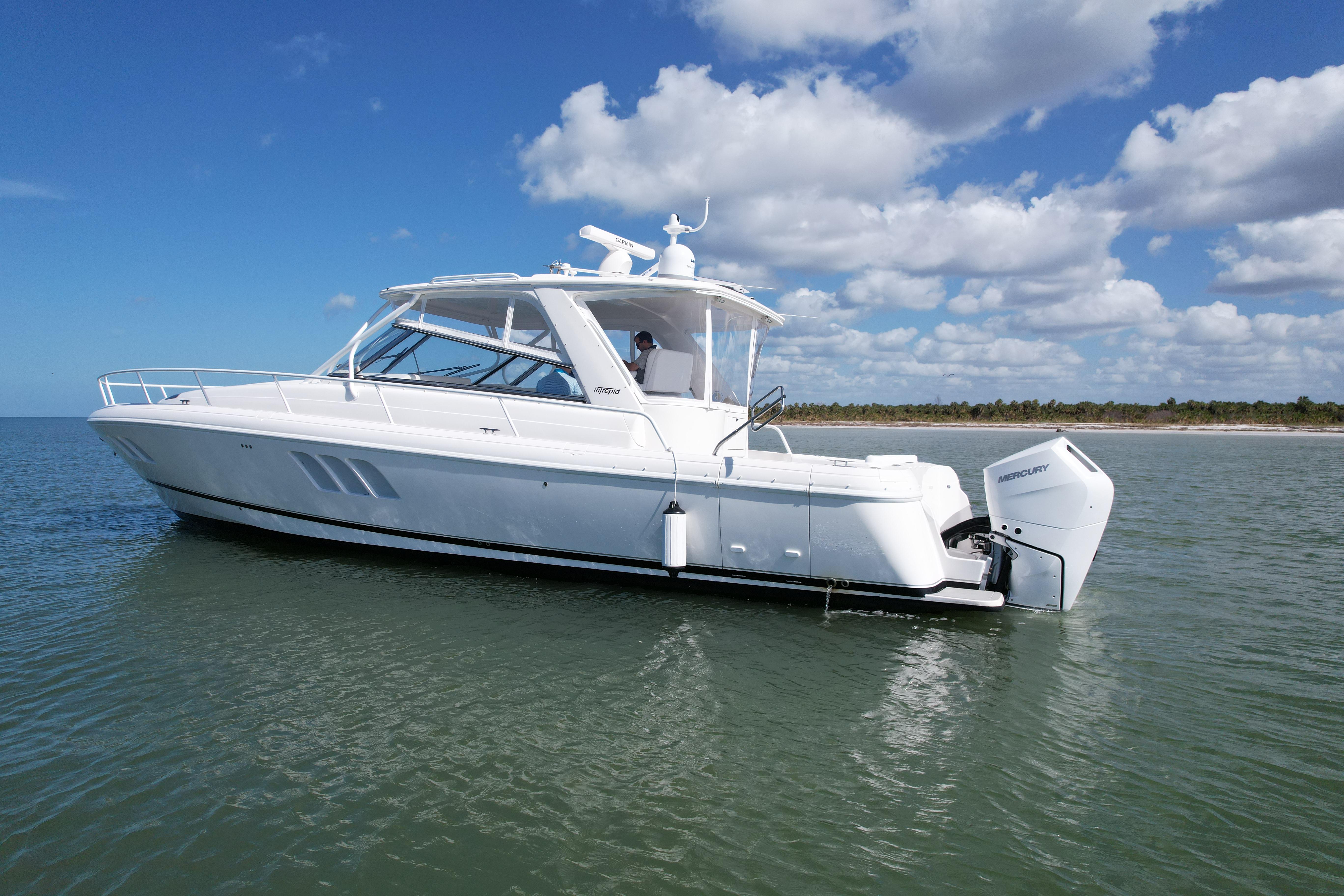 2009 Intrepid 475 Sport Yacht Motor Yachts for sale - YachtWorld