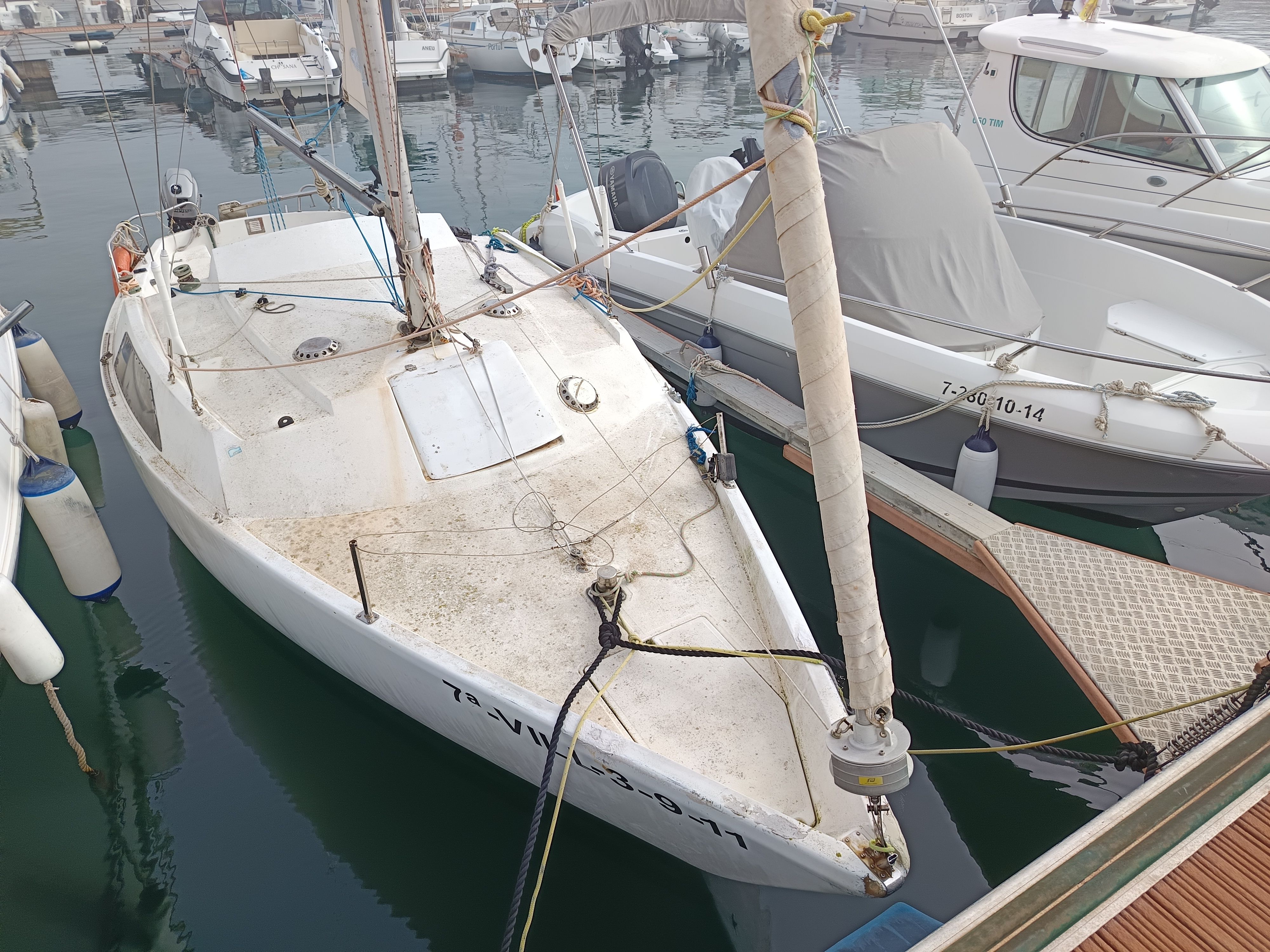 1975 Yachting France Jouet Calife