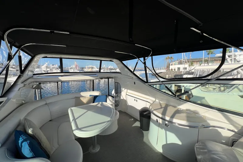 Ne Sea Yacht Photos Pics Luxurious interior of 2004 Carver 466 MY yacht with marina view.