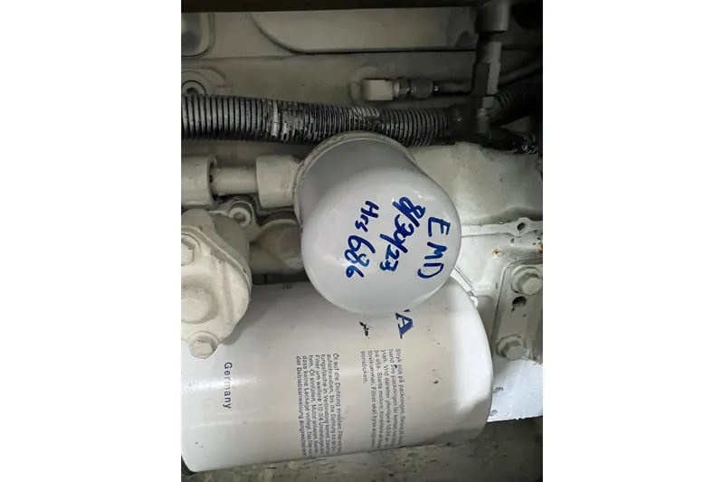 Ne Sea Yacht Photos Pics Engine component of 2004 Carver 466 MY with labeled filter and wiring.