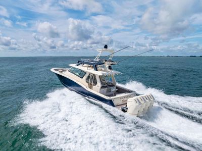 Yacht