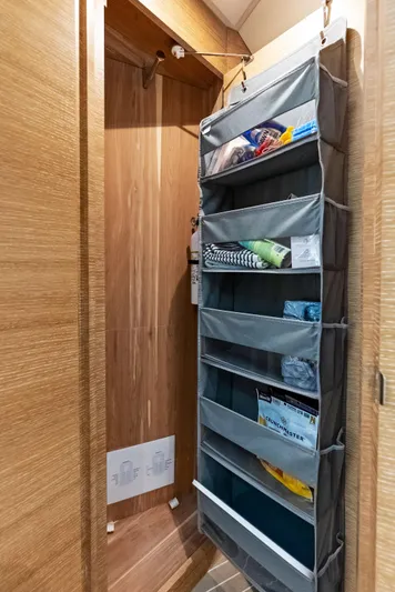 Bottom Line Yacht Photos Pics 