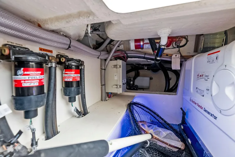 Bottom Line Yacht Photos Pics 