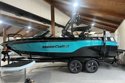 MasterCraft XT23
