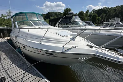 Maxum 2800 SCR