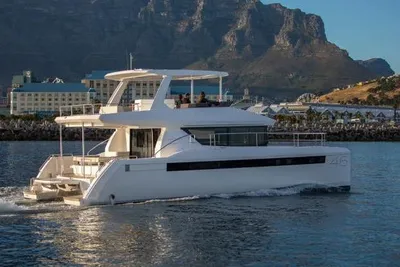 Leopard 46 Powercat