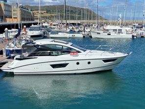 2019 Beneteau Gran Turismo 40