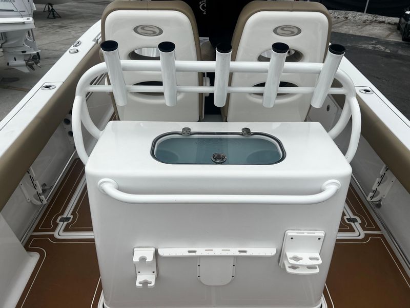 2018 Sportsman Open 282 Center Console