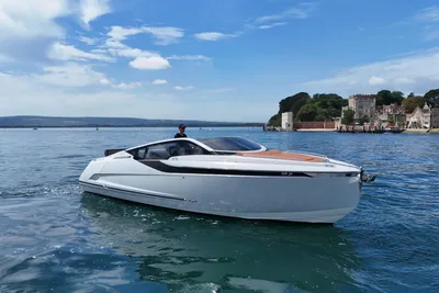 2021 Fairline F//Line 33