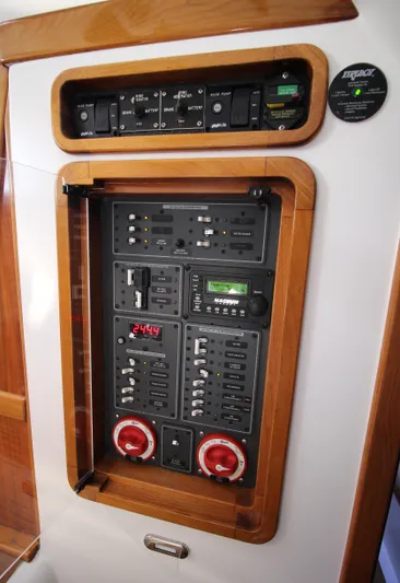 Nogal Yacht Photos Pics Electrical panel port side