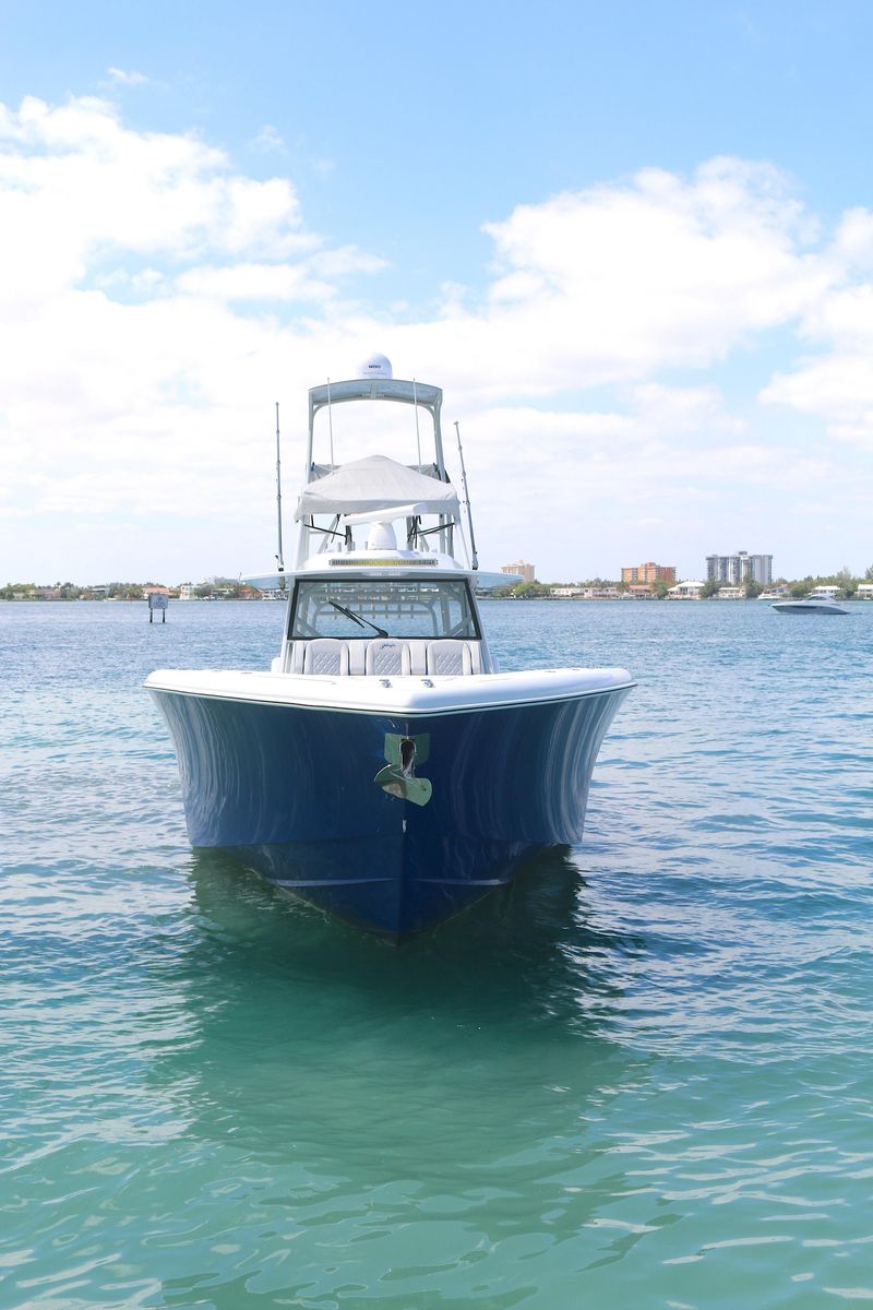 2021 Yellowfin 54 