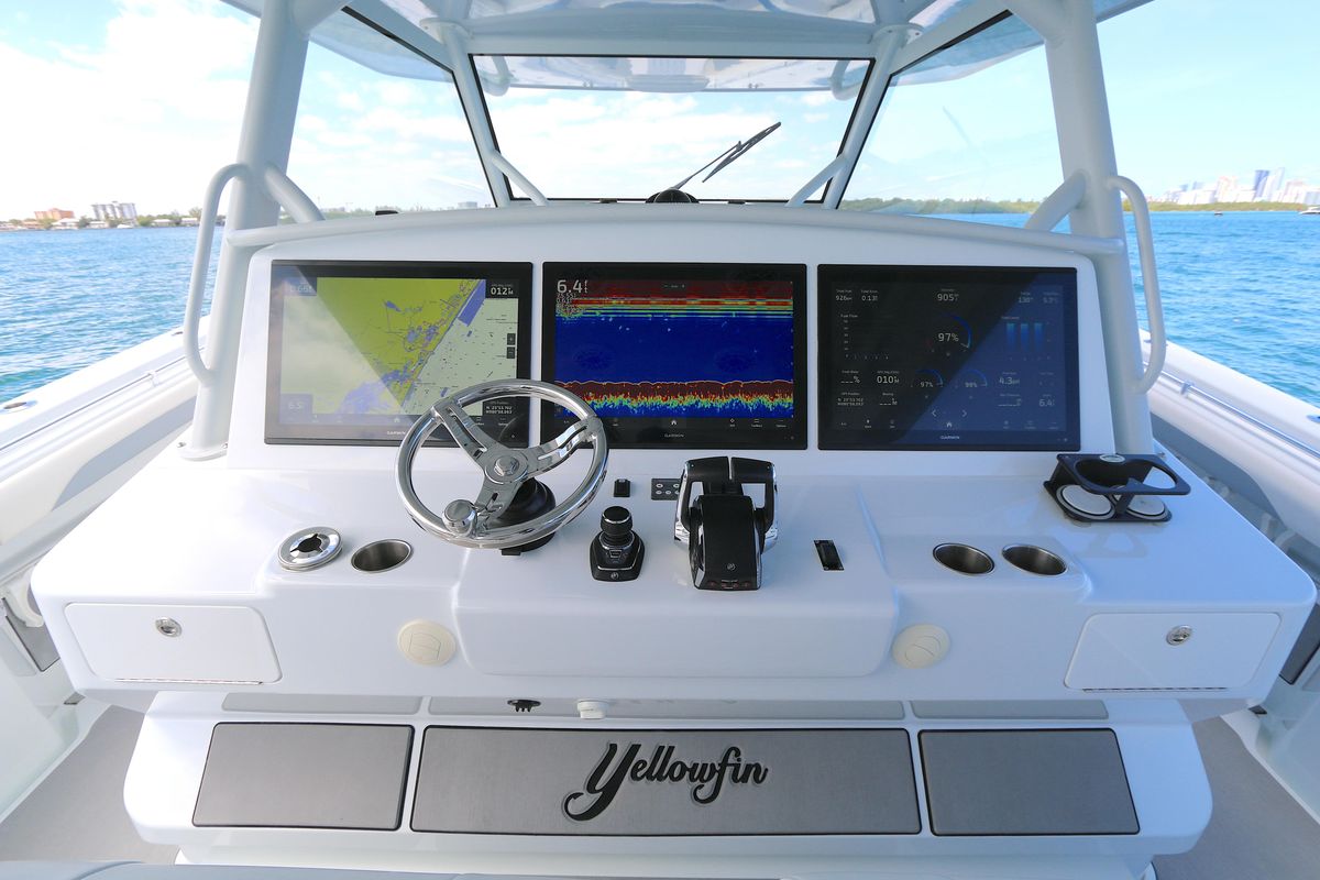 2021 Yellowfin 54 