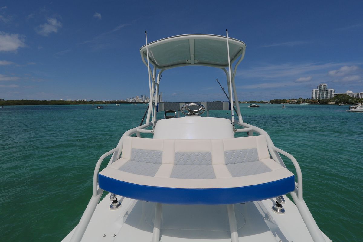 2021 Yellowfin 54 
