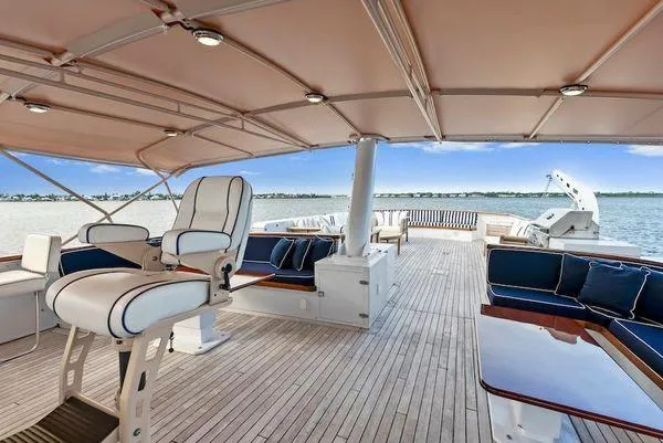 Chanticleer Yacht Photos Pics 