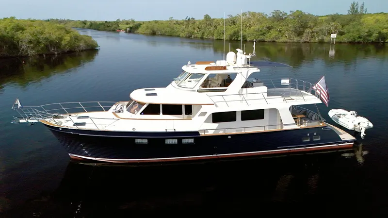Lady Lee Yacht Photos Pics Profile Port Side