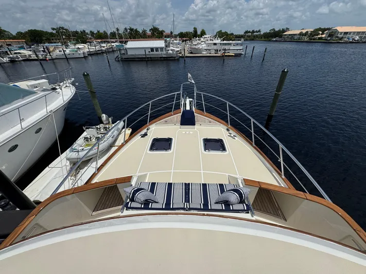 Lady Lee Yacht Photos Pics 