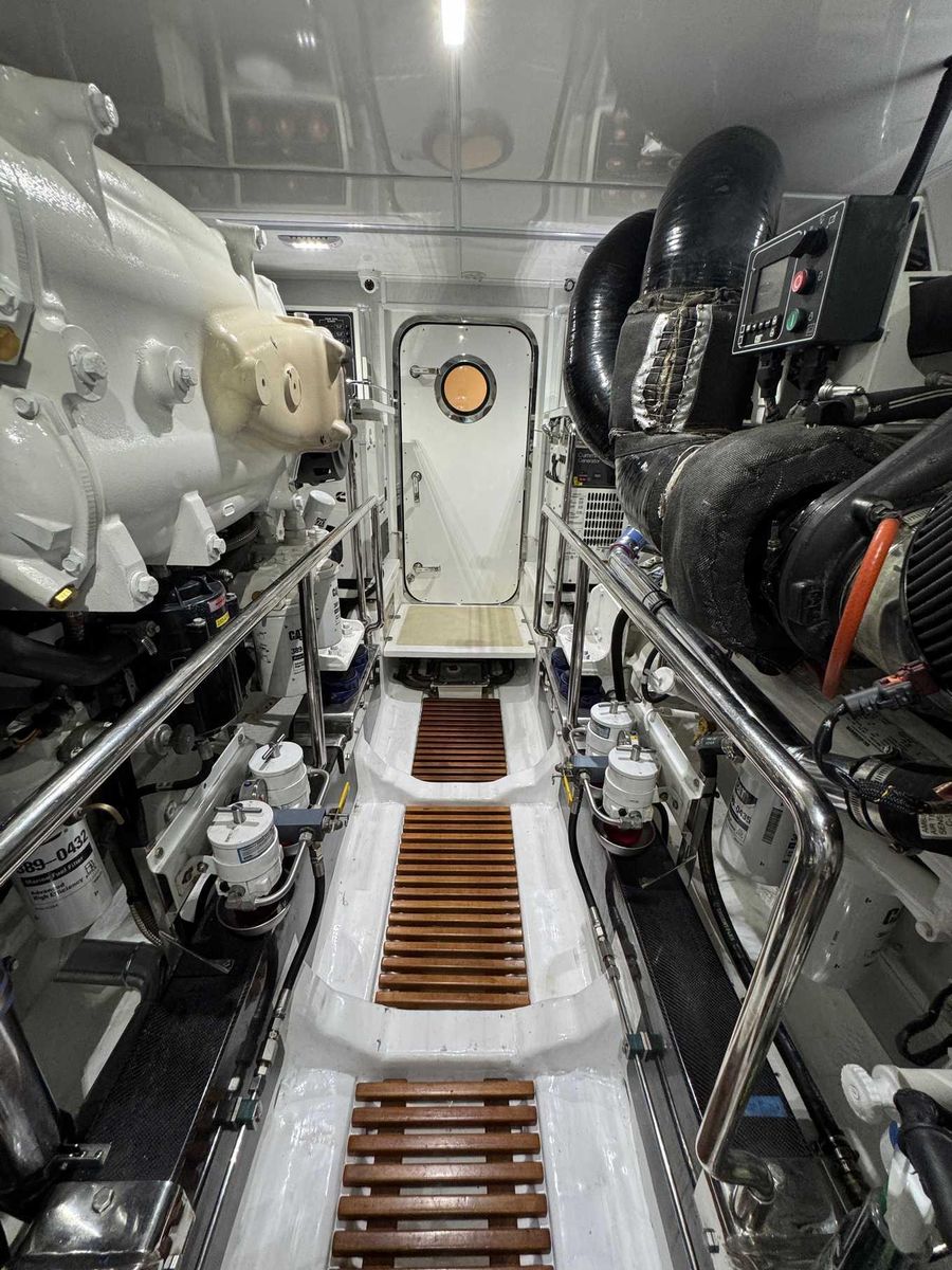 2021 Marlow 58 