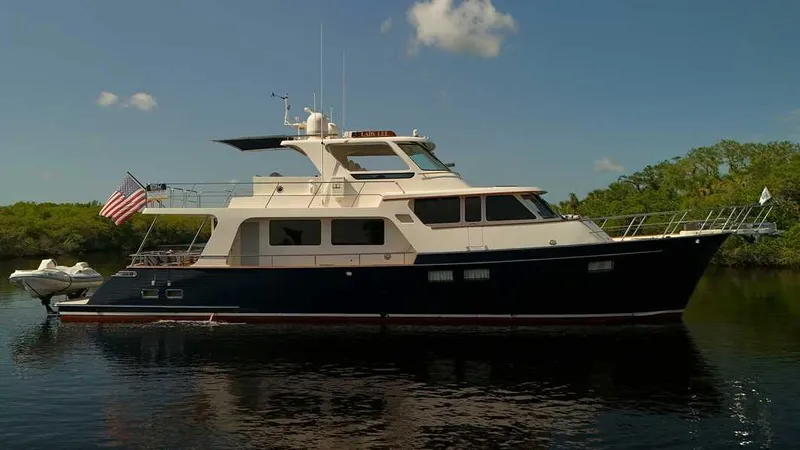 Lady Lee Yacht Photos Pics Profile Starboard Side