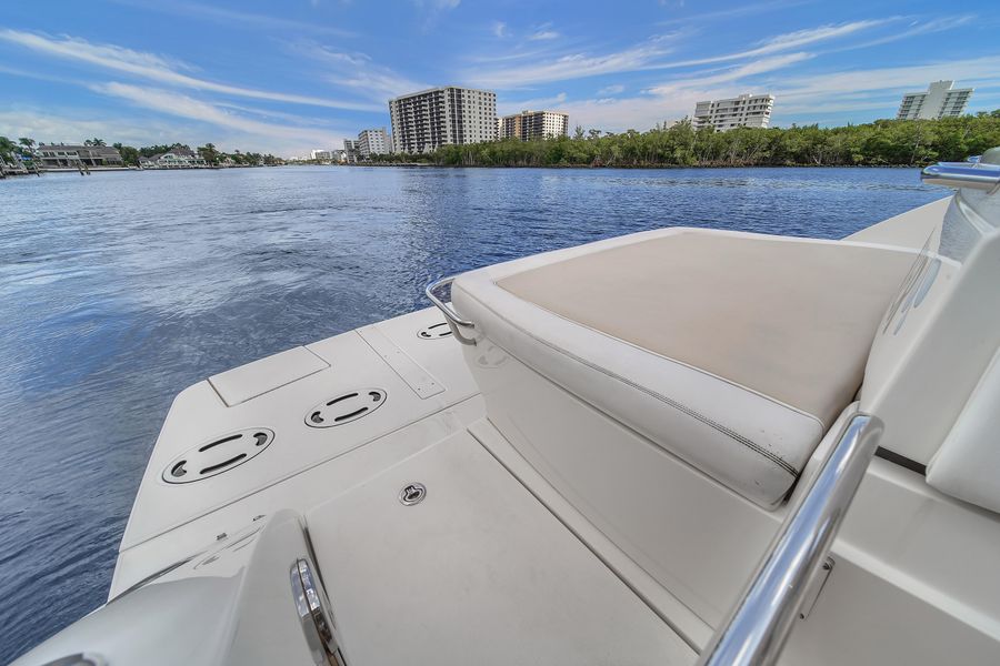 2013 Sea Ray 450 Sundancer