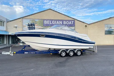 2009 Four Winns V258