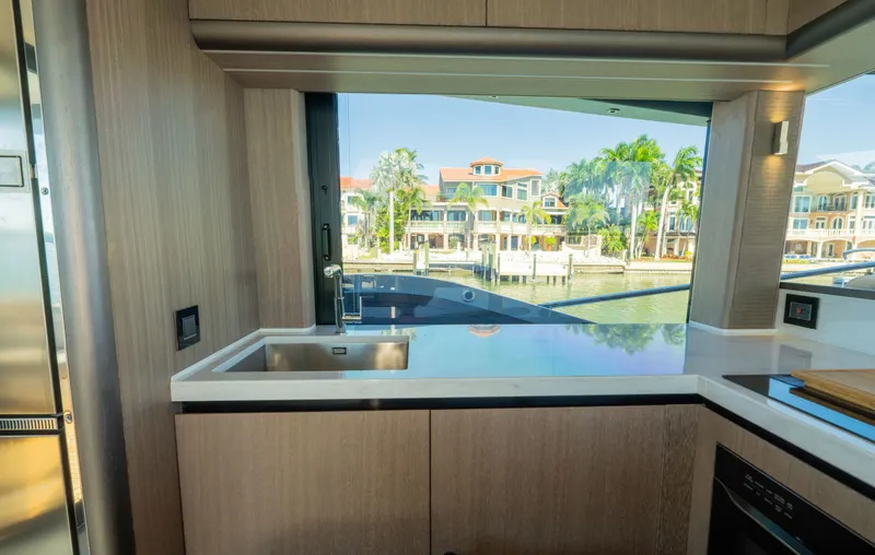 Crystal Clear Yacht Photos Pics 