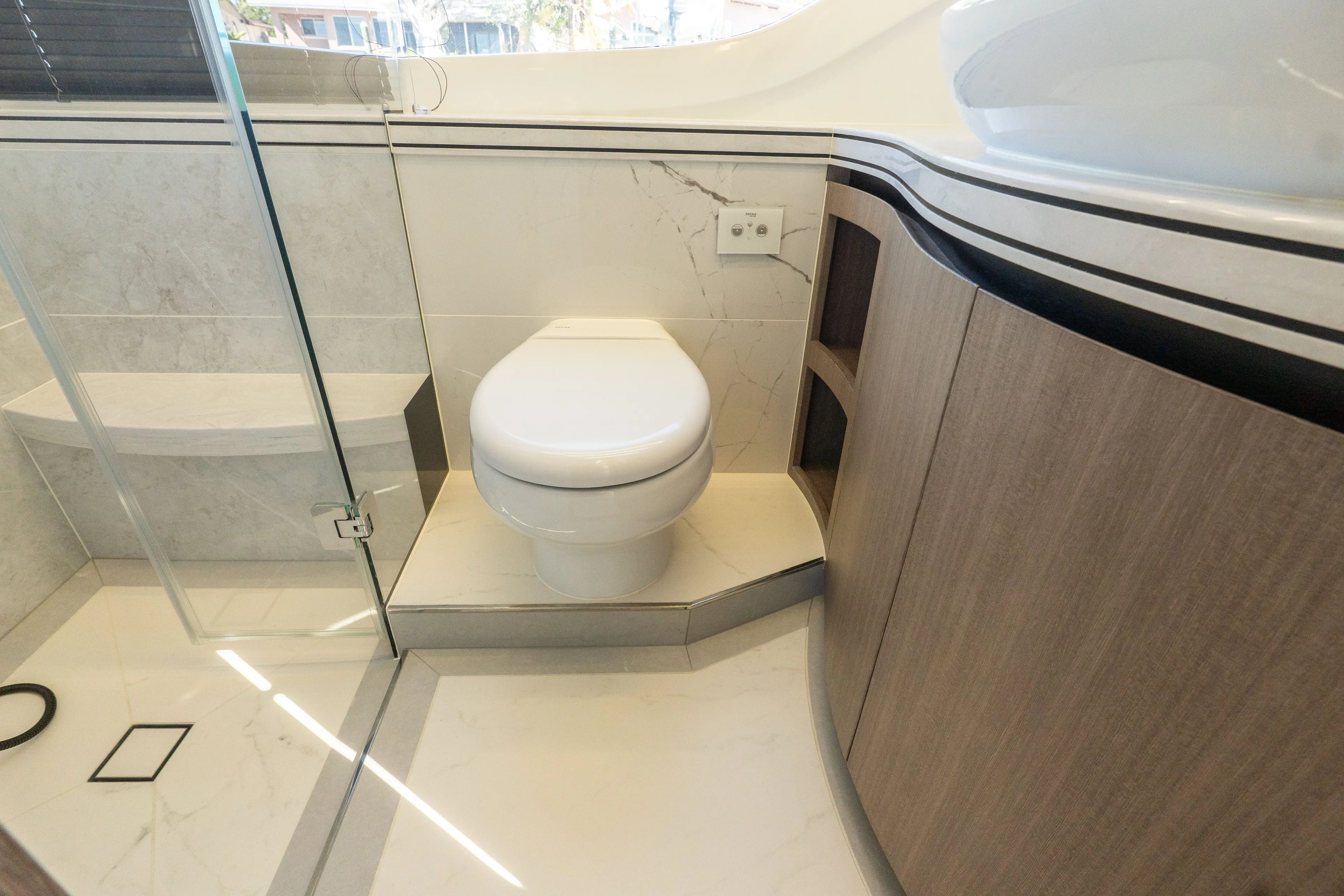 Crystal Clear Yacht Photos Pics 