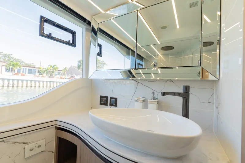 Crystal Clear Yacht Photos Pics 