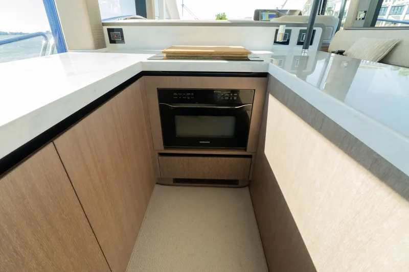 Crystal Clear Yacht Photos Pics 