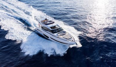 Yacht