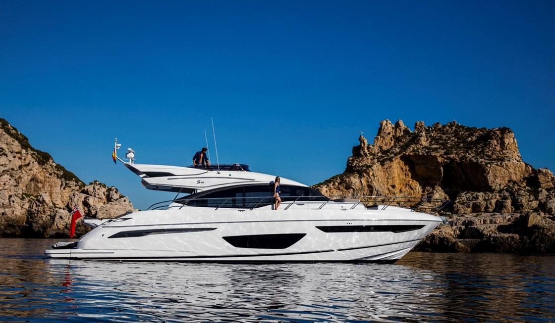 2019 Princess 65 