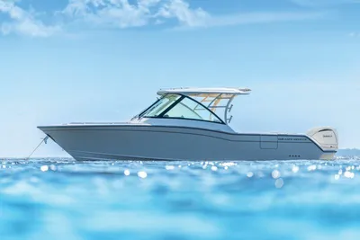 Grady-White Freedom 325