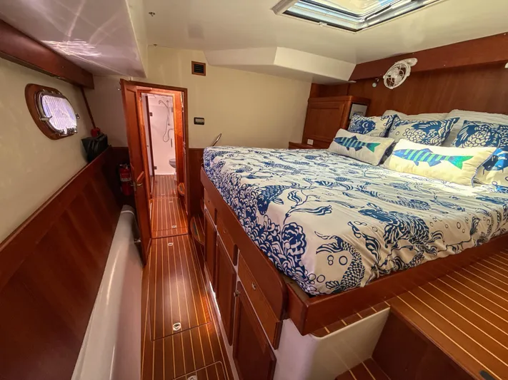 See Level Yacht Photos Pics 