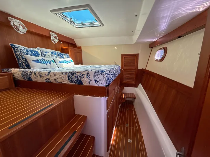 See Level Yacht Photos Pics 