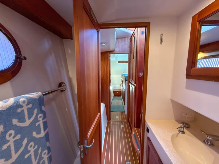 See Level Yacht Photos Pics 