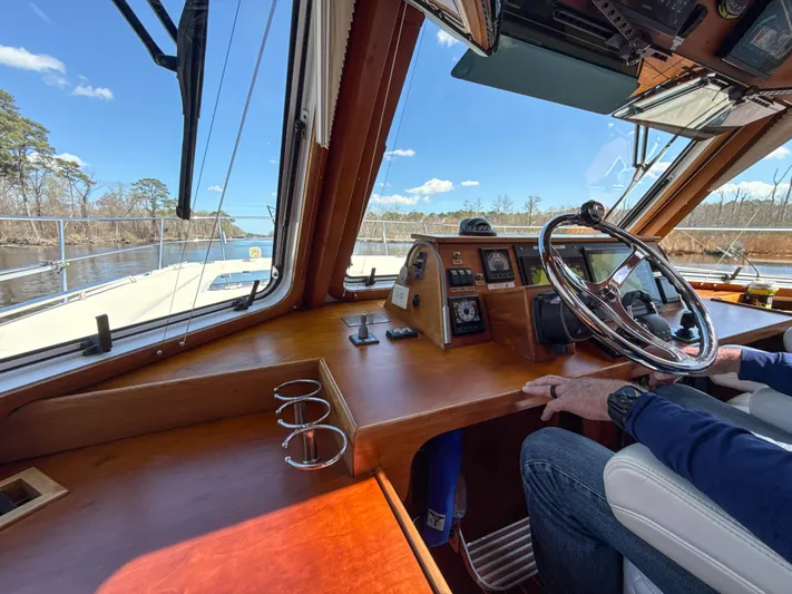 See Level Yacht Photos Pics 