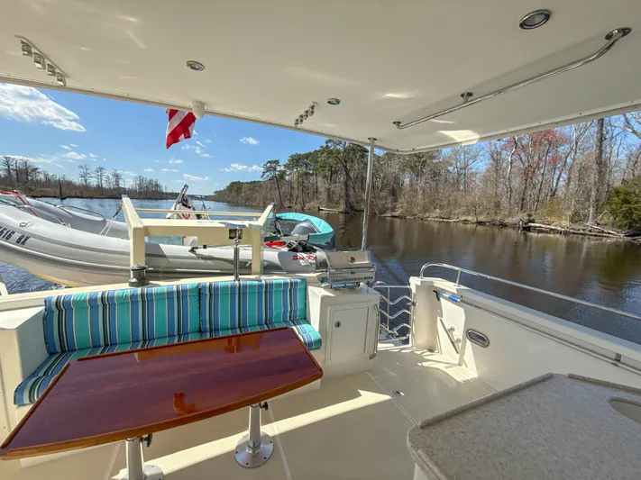 See Level Yacht Photos Pics 