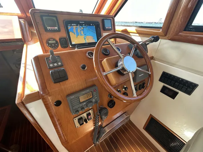 N'baluba Yacht Photos Pics 