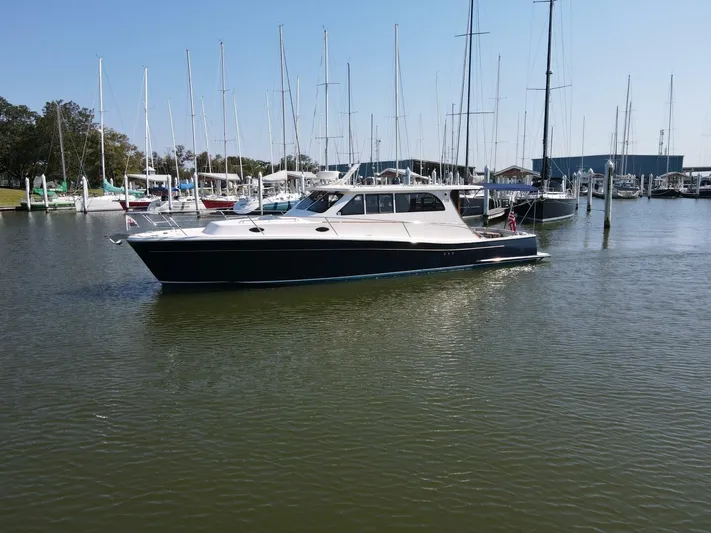 N'baluba Yacht Photos Pics 