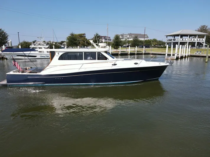 N'baluba Yacht Photos Pics 