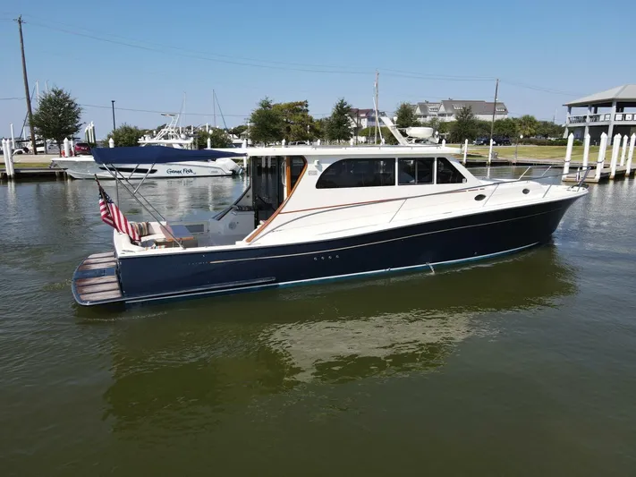 N'baluba Yacht Photos Pics 