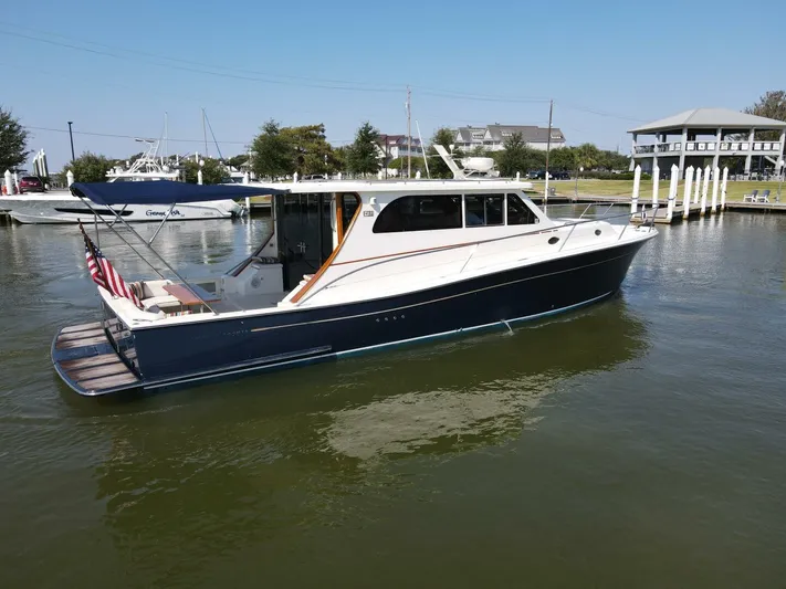 N'baluba Yacht Photos Pics 