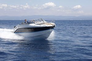 2023 Quicksilver Activ 805 Cruiser