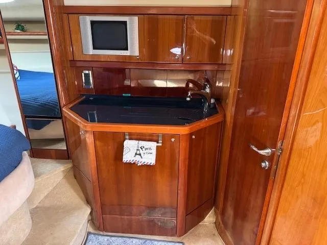 Anamar Yacht Photos Pics 