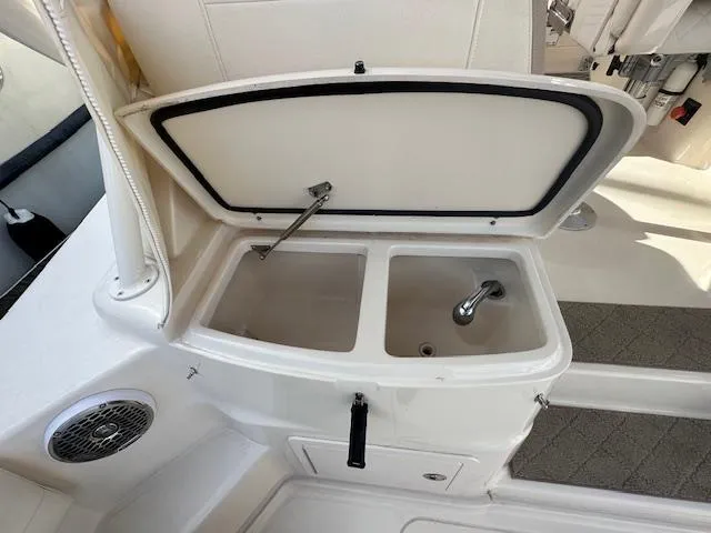 Papa Tuna Yacht Photos Pics 