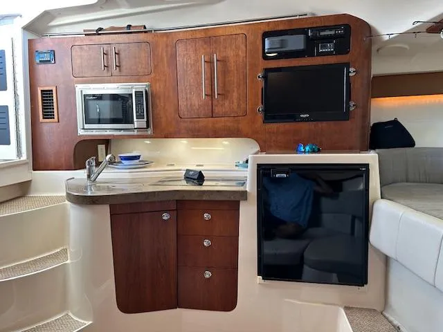 Papa Tuna Yacht Photos Pics 