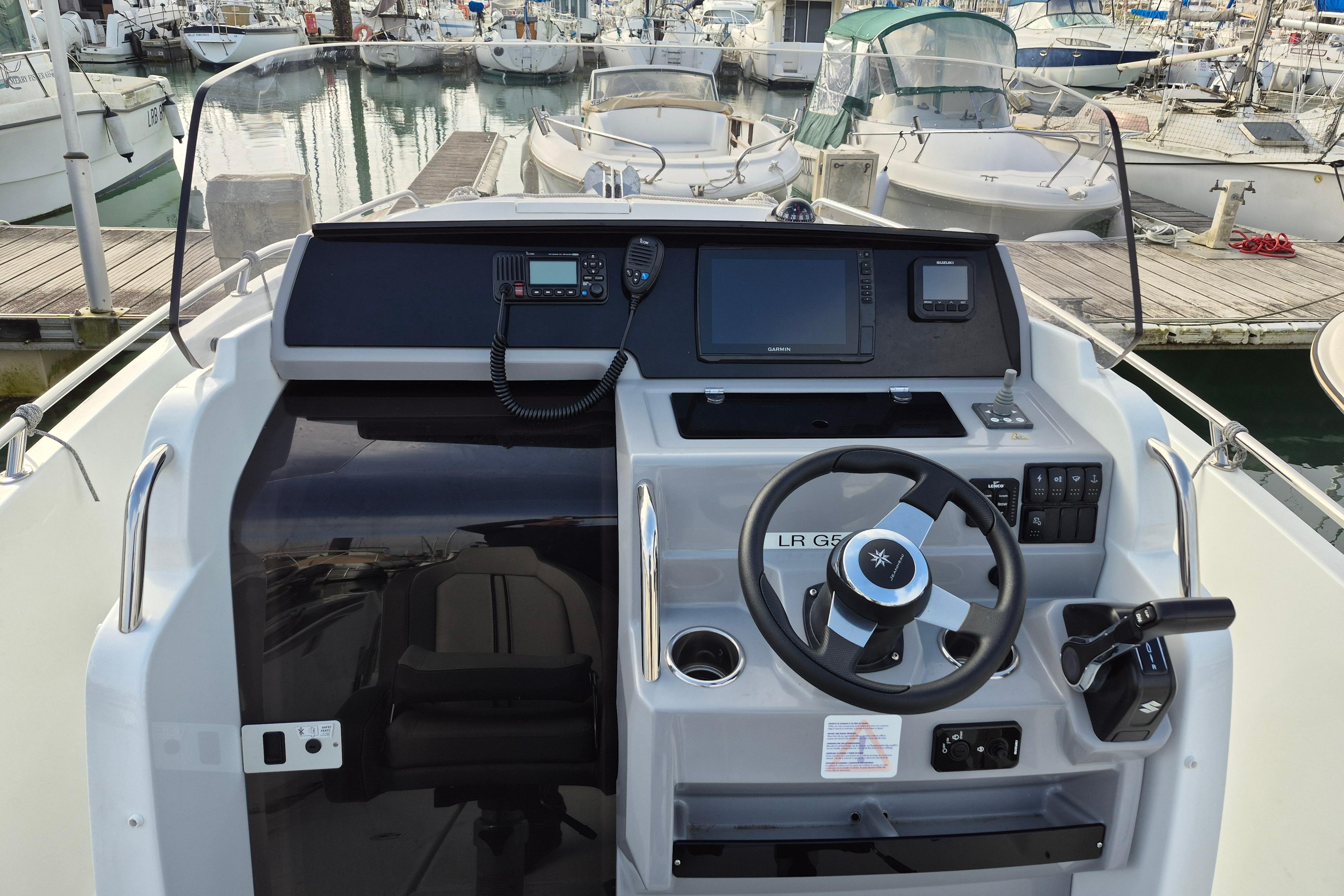 Jeanneau Cap Camarat 7.5 CC Serie 3