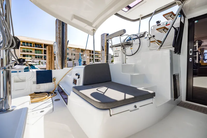 Arabella Yacht Photos Pics 