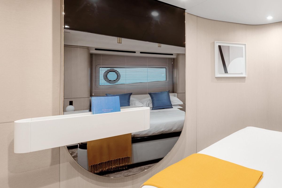 2024 Azimut 77 